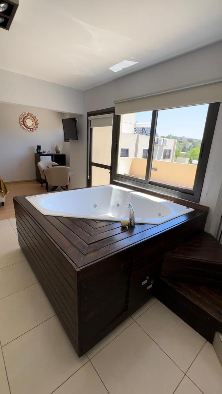 Complejo Riro Namaste Hotel San Antonio de Arredondo Kültér fotó